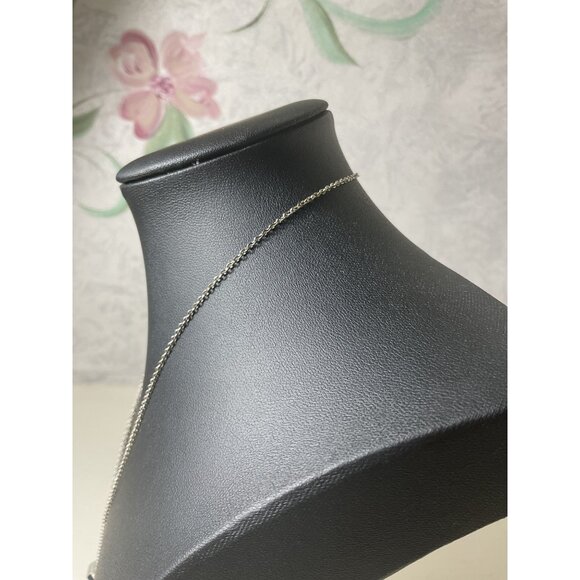 Tigers Eye Pendant Necklace With Silver Chain - Picture 4 of 5